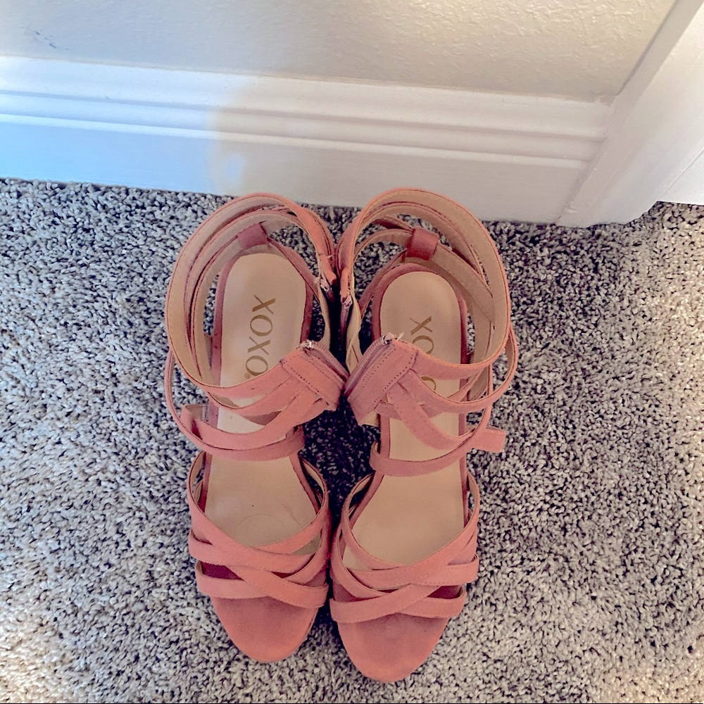 Light pink strapped wedges - NEVER WORN